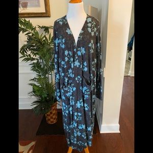 Gently used LuLaRoe Sarah XL